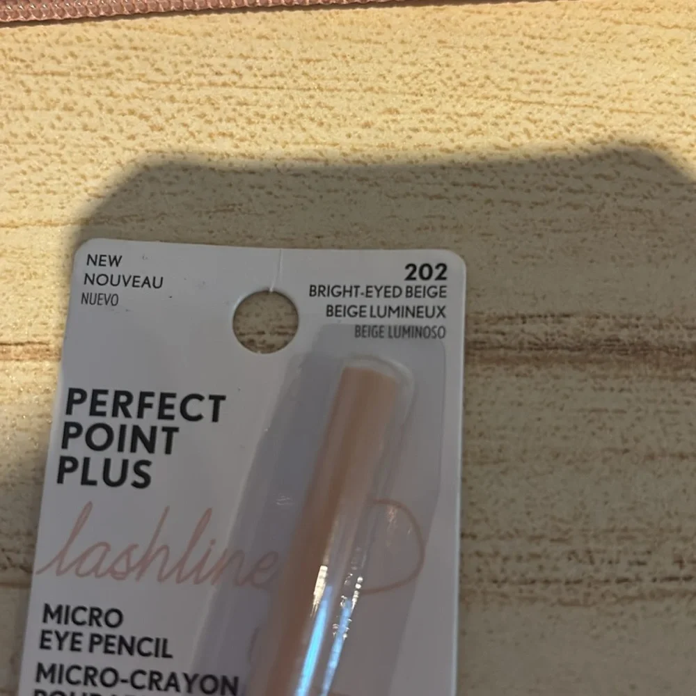 🆕 NWT CoverGirl Perfect Point Plus MicroEye Pencil, Bright Eye Beige, WATERPROOF